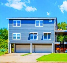 3500A Duval Street, Unit 3500 Duval A 2026-2027 in Austin, TX - Building Photo