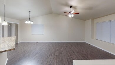 14155 Telluride St in Summerset, SD - Building Photo - Building Photo