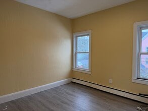 799 Montello St in Brockton, MA - Building Photo - Building Photo