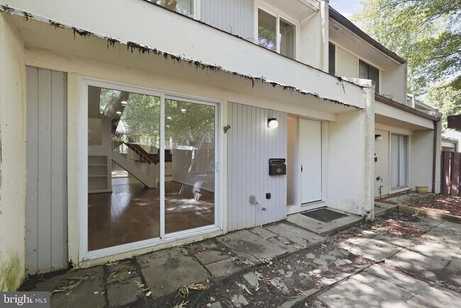 property at 2366 Southgate Square
