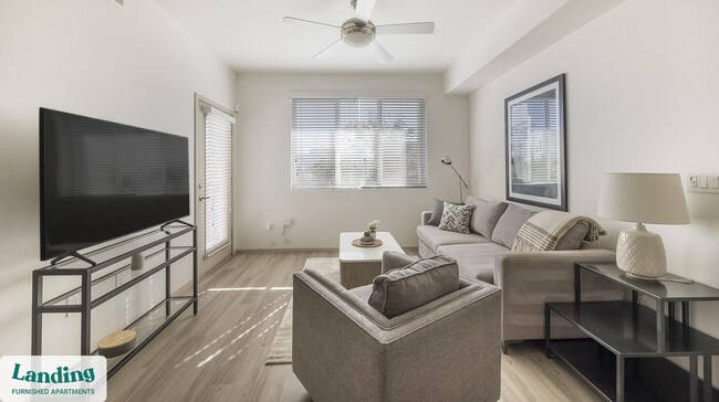 7700 W Aspera Blvd in Glendale, AZ - Building Photo - Building Photo