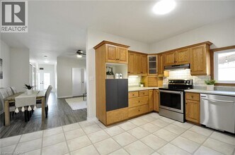 1206 Queens Bush Rd in Wellesley, ON - Building Photo - Building Photo