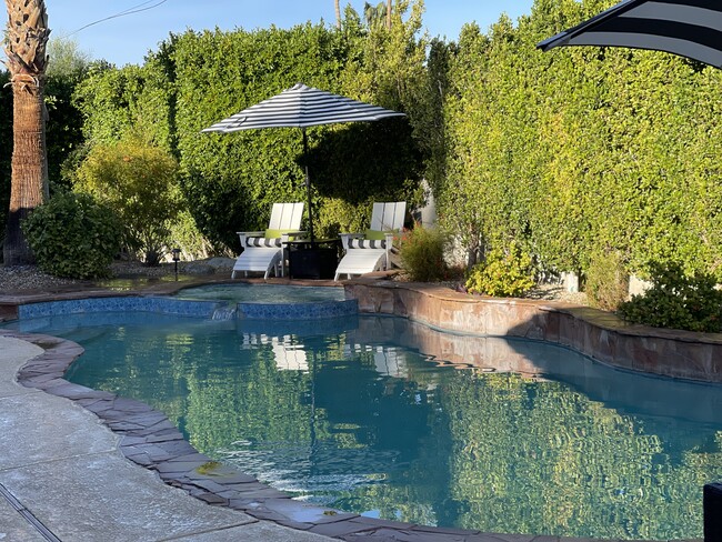 42270 Lima Hall Rd in Bermuda Dunes, CA - Foto de edificio - Building Photo