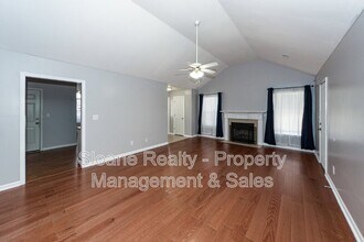 7856 High Maple Cir in North Charleston, SC - Building Photo - Building Photo