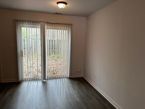 162 Delmar Ln in Newport News, VA - Building Photo - Building Photo