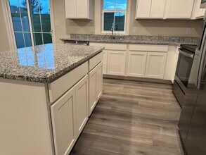 1100 Aubrey Mdws Pl in Franklin, KY - Building Photo - Building Photo