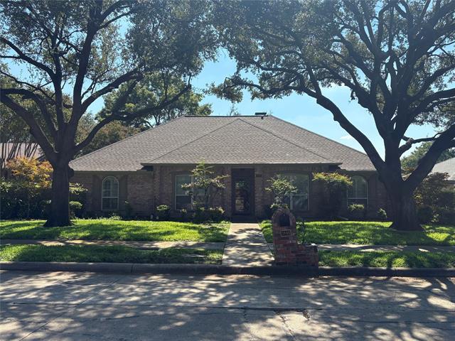 3846 Westminster Dr in Carrollton, TX - Building Photo