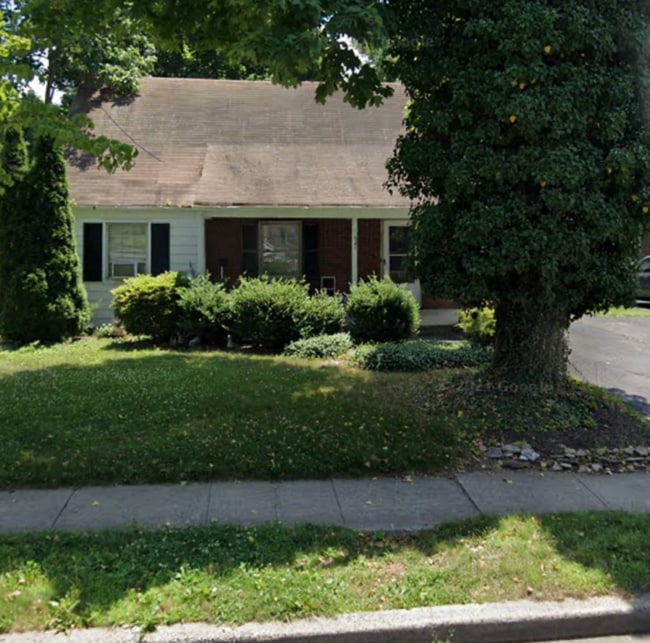 property at 621 Greenbrook Rd