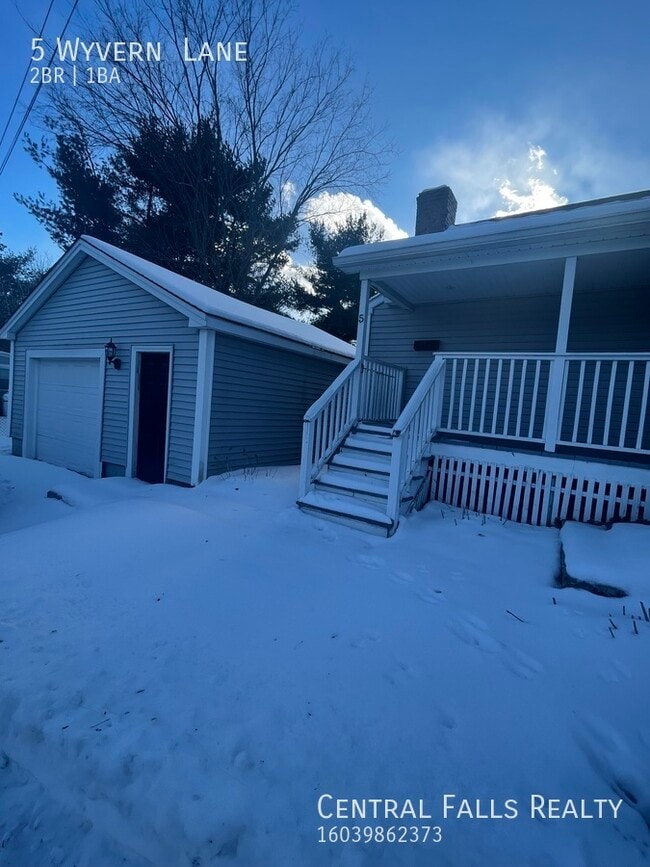 property at 5 Wyvern Ln