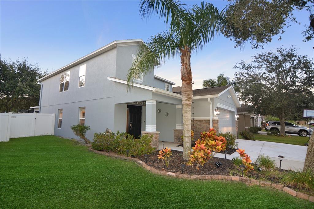 12617 White Bluff Rd in Hudson, FL - Building Photo