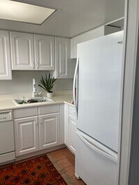 700 Mirror Terrace NW photo'