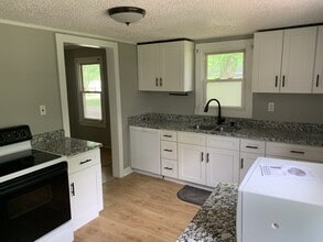 1236 Oliver St in Bowling Green, KY - Building Photo - Building Photo