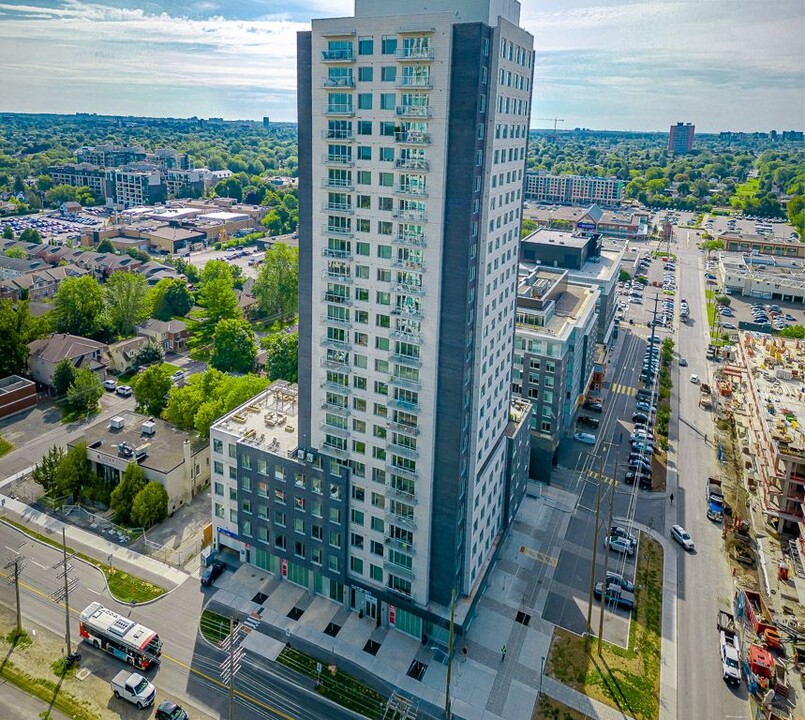 Westboro Connection II - 1960 Scott in Ottawa, ON - Building Photo