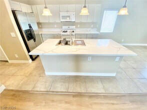 249 Soggy Ruff Way in Las Vegas, NV - Building Photo - Building Photo