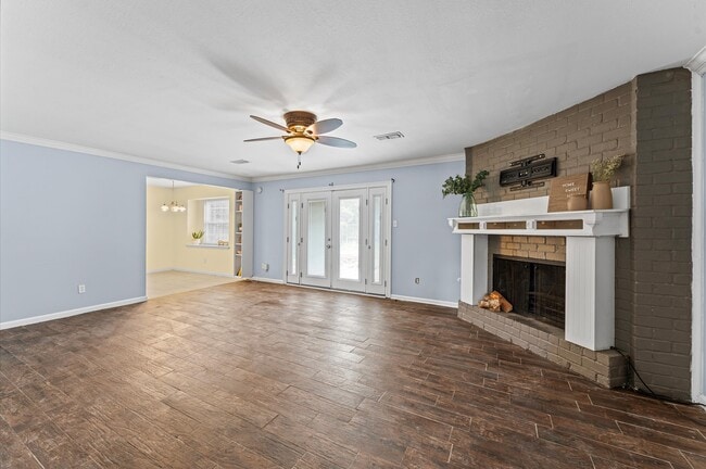 property at 427 Whitecap Dr