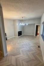 5320 Cirque Dr W in University Place, WA - Building Photo - Building Photo