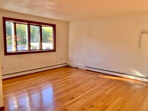 67 Bow St in Arlington, MA - Building Photo - Building Photo