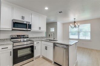 507 Campbell St in Terrell, TX - Building Photo - Building Photo