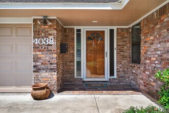 4038 Cheena Dr in Houston, TX - Building Photo - Building Photo