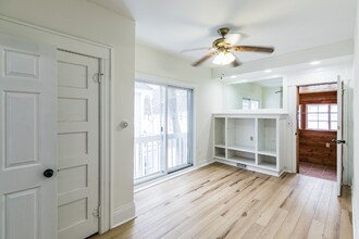 1207 Madison St in Syracuse, NY - Building Photo - Building Photo