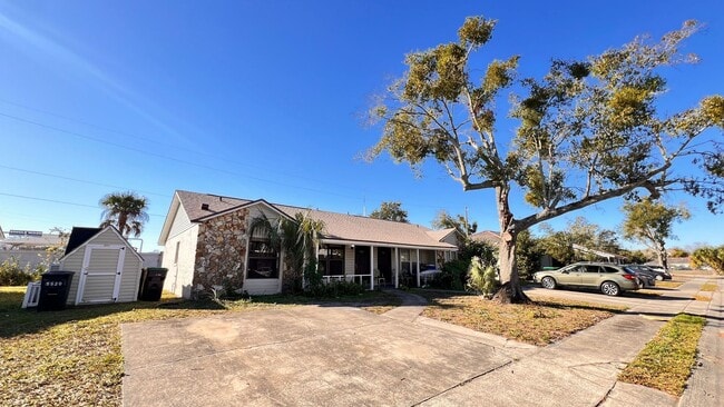 property at 5520 Charleston St