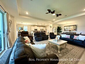 18253 Everson Miles Cir in North Fort Myers, FL - Building Photo - Building Photo