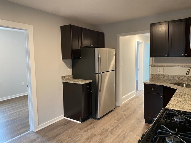 200 Congress Ave, Unit 3 in Chelsea, MA - Foto de edificio - Building Photo