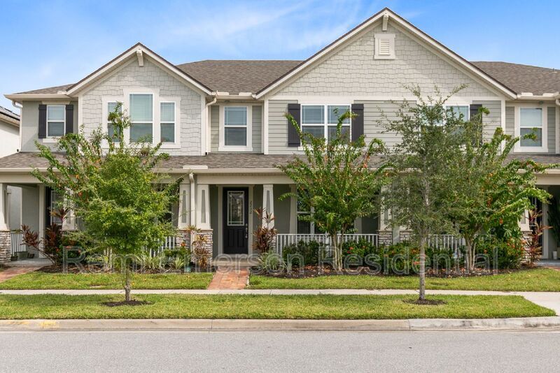 2232 Centerra Loop in Kissimmee, FL - Building Photo