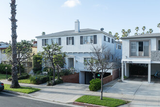 848 5th St Santa Monica, CA 90403 in Santa Monica, CA - Building Photo - Primary Photo