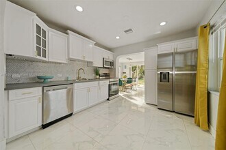 2714 Fillmore St in Hollywood, FL - Building Photo - Building Photo