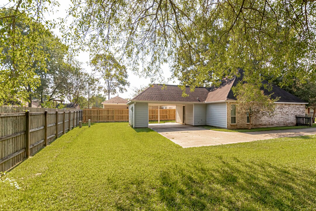 13333 Parwood Ave in Baton Rouge, LA - Building Photo