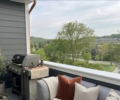 219 Limehouse Rd in Cranberry Township, PA - Building Photo
