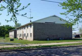 5007 Hill Ave in Toledo, OH - Building Photo - Building Photo