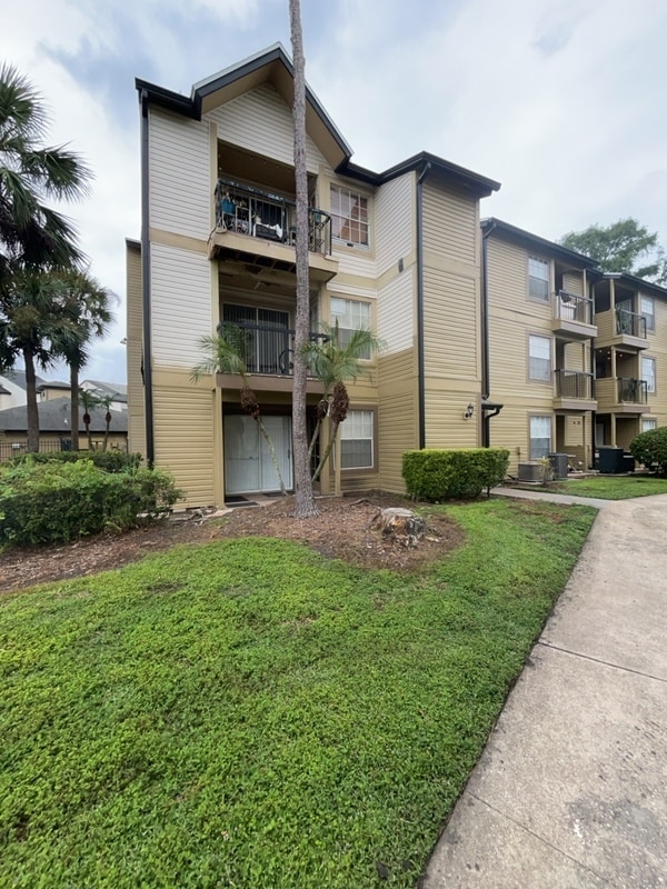 property at 1908 Lake Atriums Cir