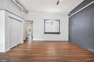 541 Washington Ave in Phoenixville, PA - Building Photo - Building Photo