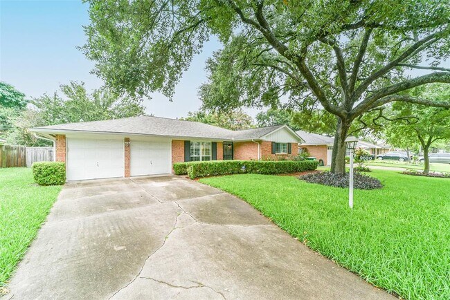 9630 Meadowvale Dr in Houston, TX - Building Photo - Building Photo