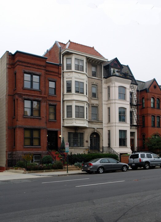 1412 15th St NW in Washington, DC - Building Photo