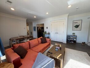 17 Hennery Wy in Medfield, MA - Building Photo - Building Photo