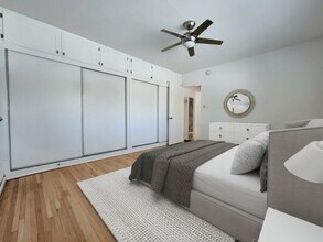 1940 Beverly Glen Blvd in Los Angeles, CA - Foto de edificio - Interior Photo