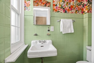 1407 N Harlem Ave in Oak Park, IL - Building Photo - Building Photo