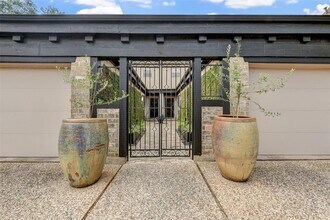 2209 Sheridan St in Houston, TX - Building Photo - Building Photo