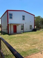 1025 Deer Ln in Azle, TX - Building Photo - Building Photo