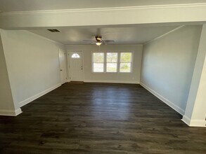 4527 S North Carolina 87 in Graham, NC - Building Photo - Building Photo