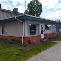 349 N Kelsey St, Unit 4 in Monroe, WA - Building Photo