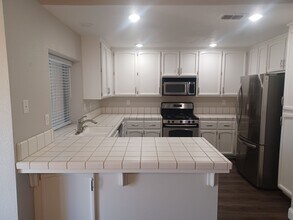 1445 Tradewind Dr in Yuba City, CA - Building Photo - Building Photo