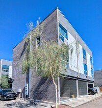 525 E Willetta St in Phoenix, AZ - Building Photo - Building Photo