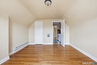 976 Capitol Ave in Bridgeport, CT - Building Photo - Building Photo