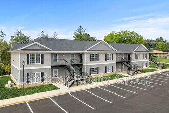 7310 Tiger Wy in Louisville, KY - Building Photo - Building Photo