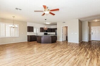 11231 E Covina Cir in Mesa, AZ - Building Photo - Building Photo