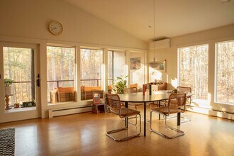 61 Woodland St in Sherborn, MA - Building Photo - Building Photo